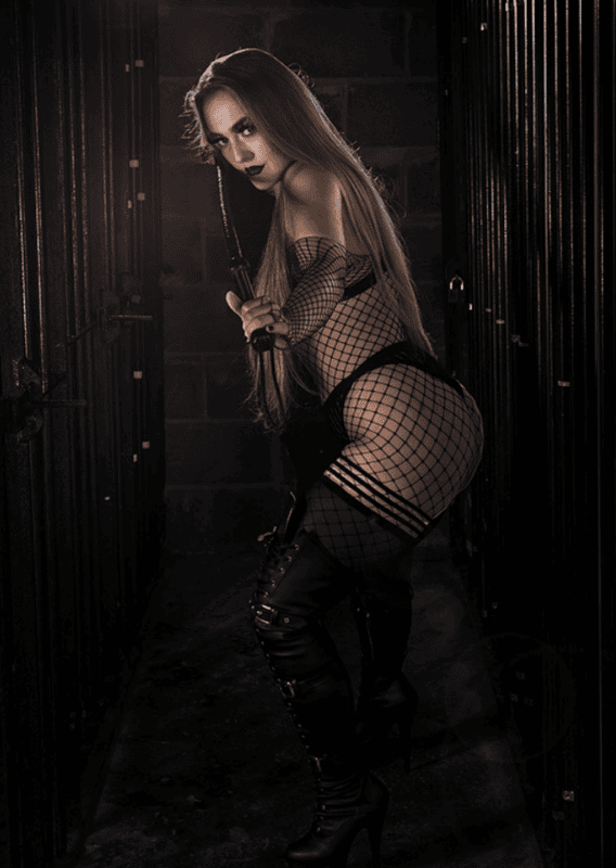Mistress Scarlett Morgan